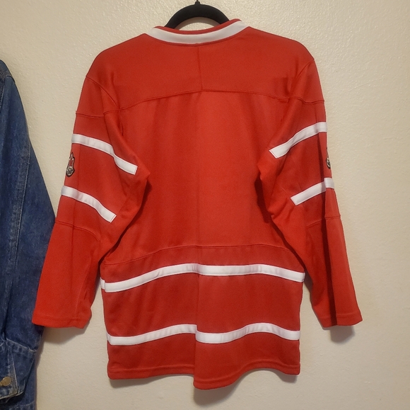 Team Canada Youth Olympic Nike Hockey Jersey - Picture 3 of 16